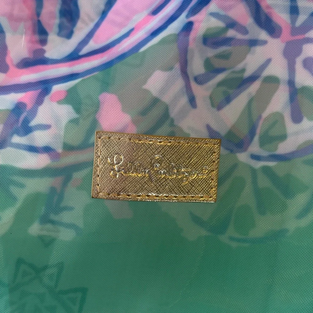 Lilly Pulitzer Tote Bag with Pink Handles - Picture 2 of 3